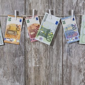 Le gouvernement face à la politique d’investissement